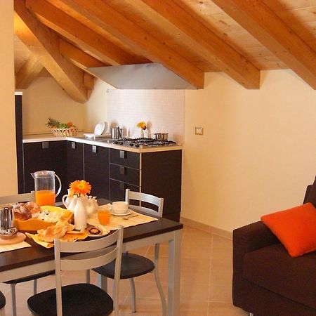 Les Bijoux Apartments Pietra Ligure Zimmer foto